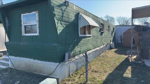 mobile home thumb