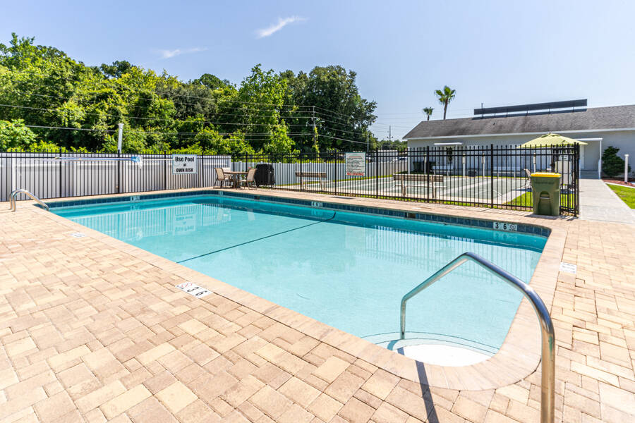 For Sale 1349 Dekle Drive, Leesburg, FL 34748 Double Wide