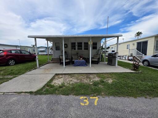 mobile home thumb