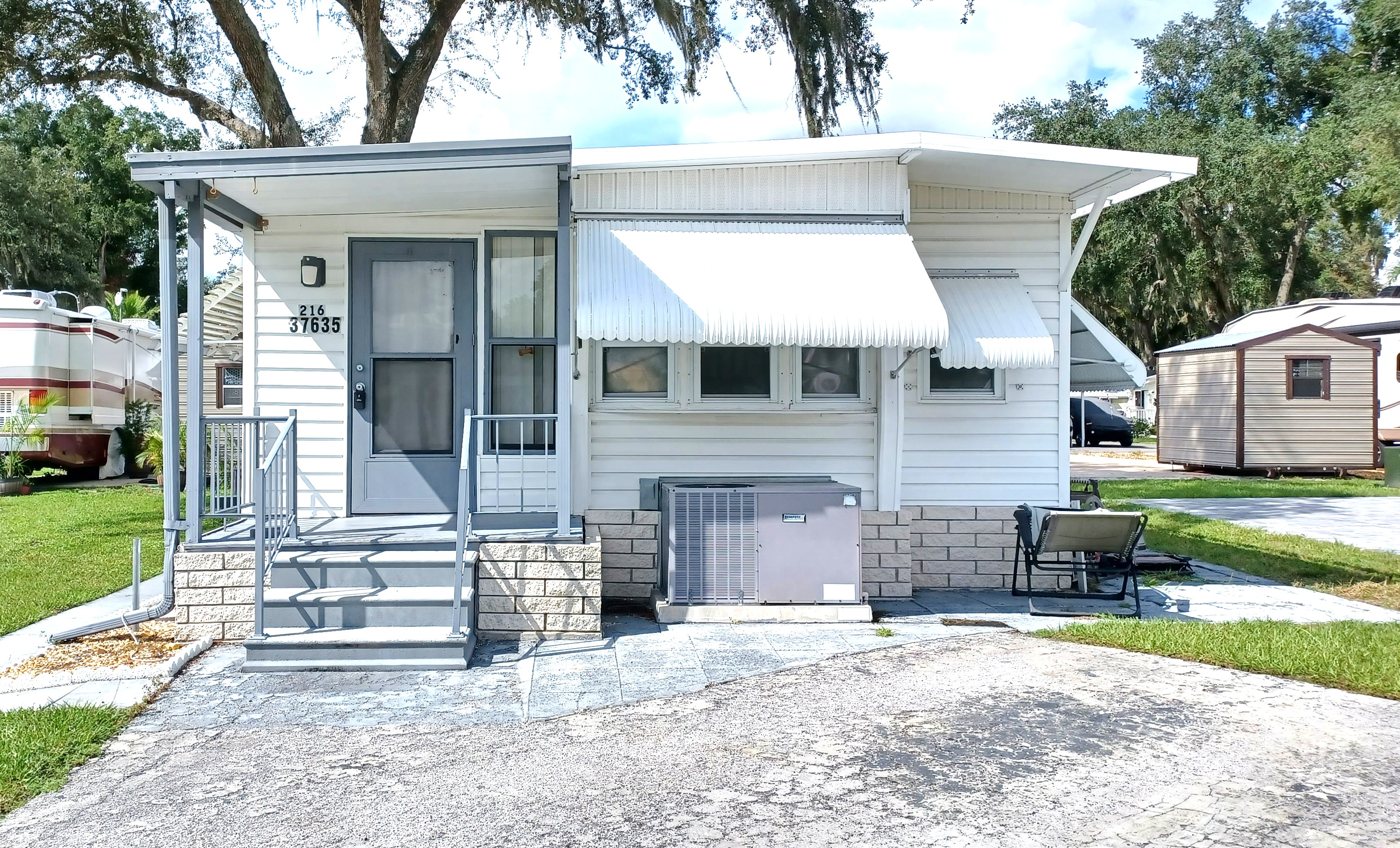 Zephyrhills, FL