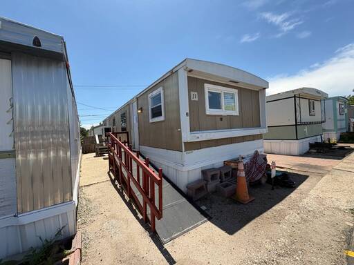 mobile home thumb