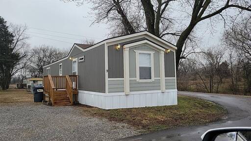 mobile home thumb