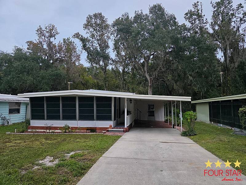 Leesburg, FL