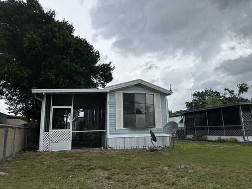 mobile home thumb