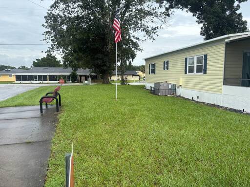 mobile home thumb