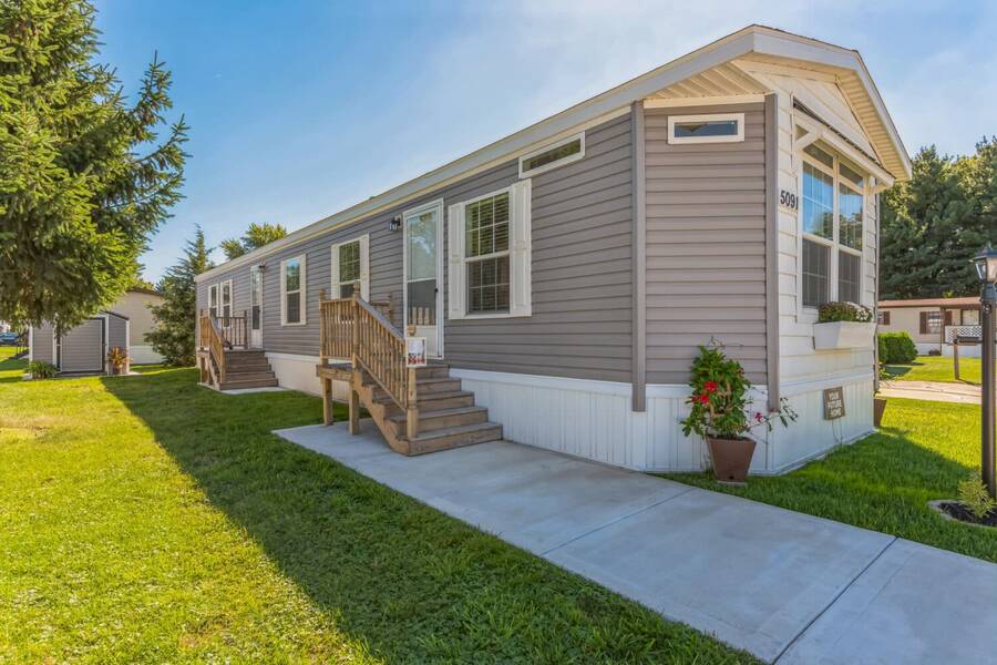 Ingram Manor 3801 County Line Road, Portage, IN 46368