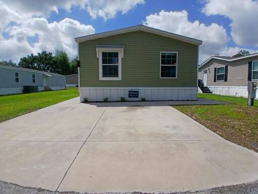mobile home thumb