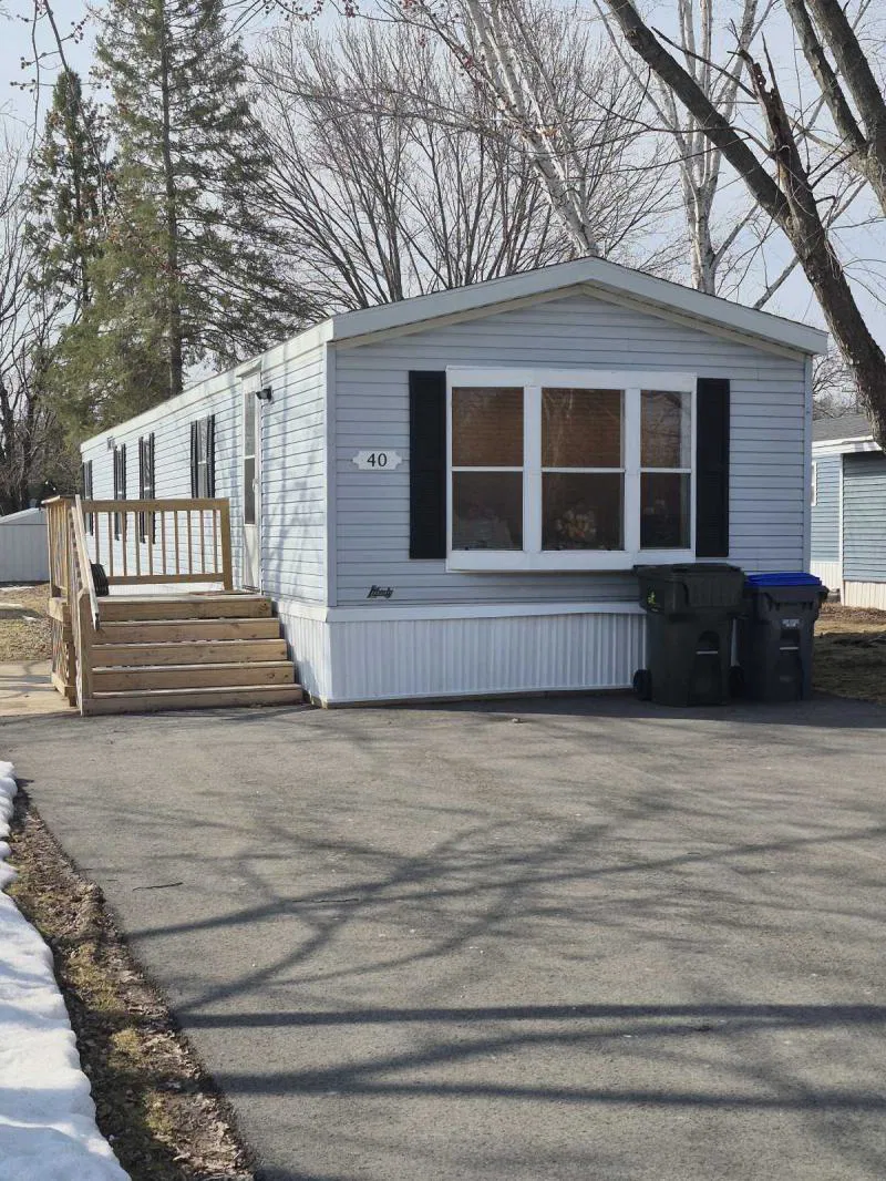 New London, WI