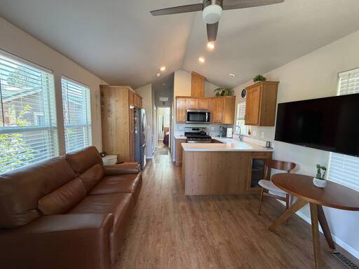 mobile home thumb