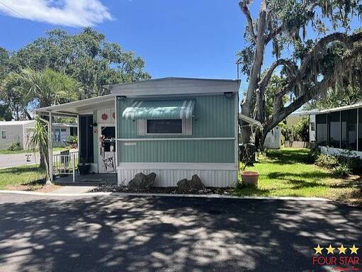 mobile home thumb