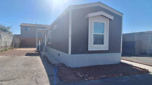 mobile home thumb