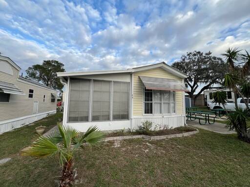 mobile home thumb
