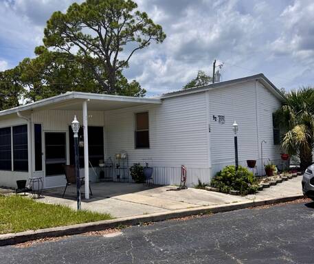 mobile home thumb