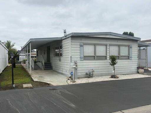 mobile home thumb