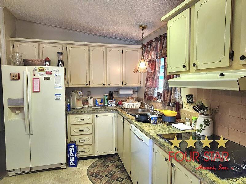 For Sale 1344 Calle Bonita Dr, Port Orange, FL 32129 Double Wide
