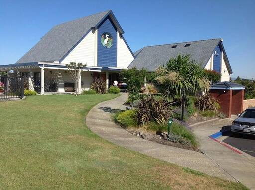 community home thumb