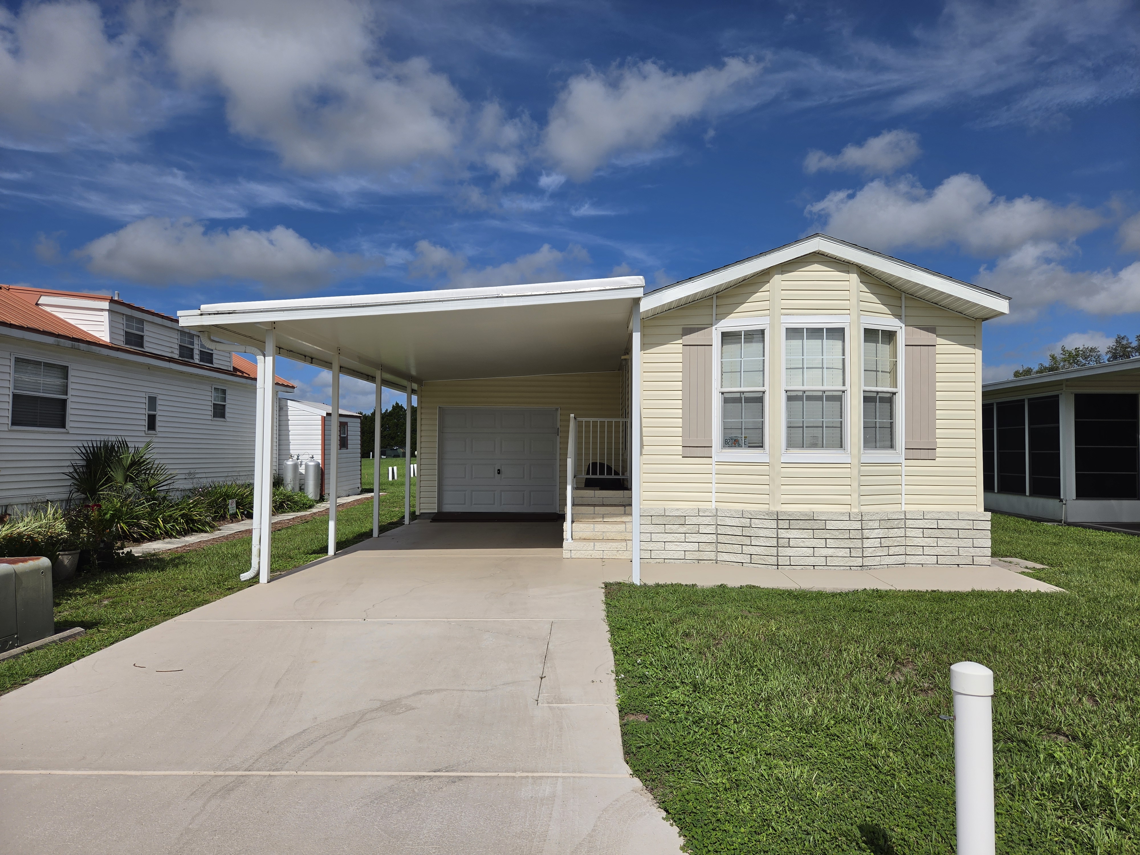 Zephyrhills, FL