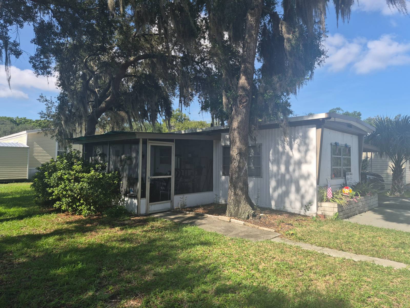 Leesburg, FL