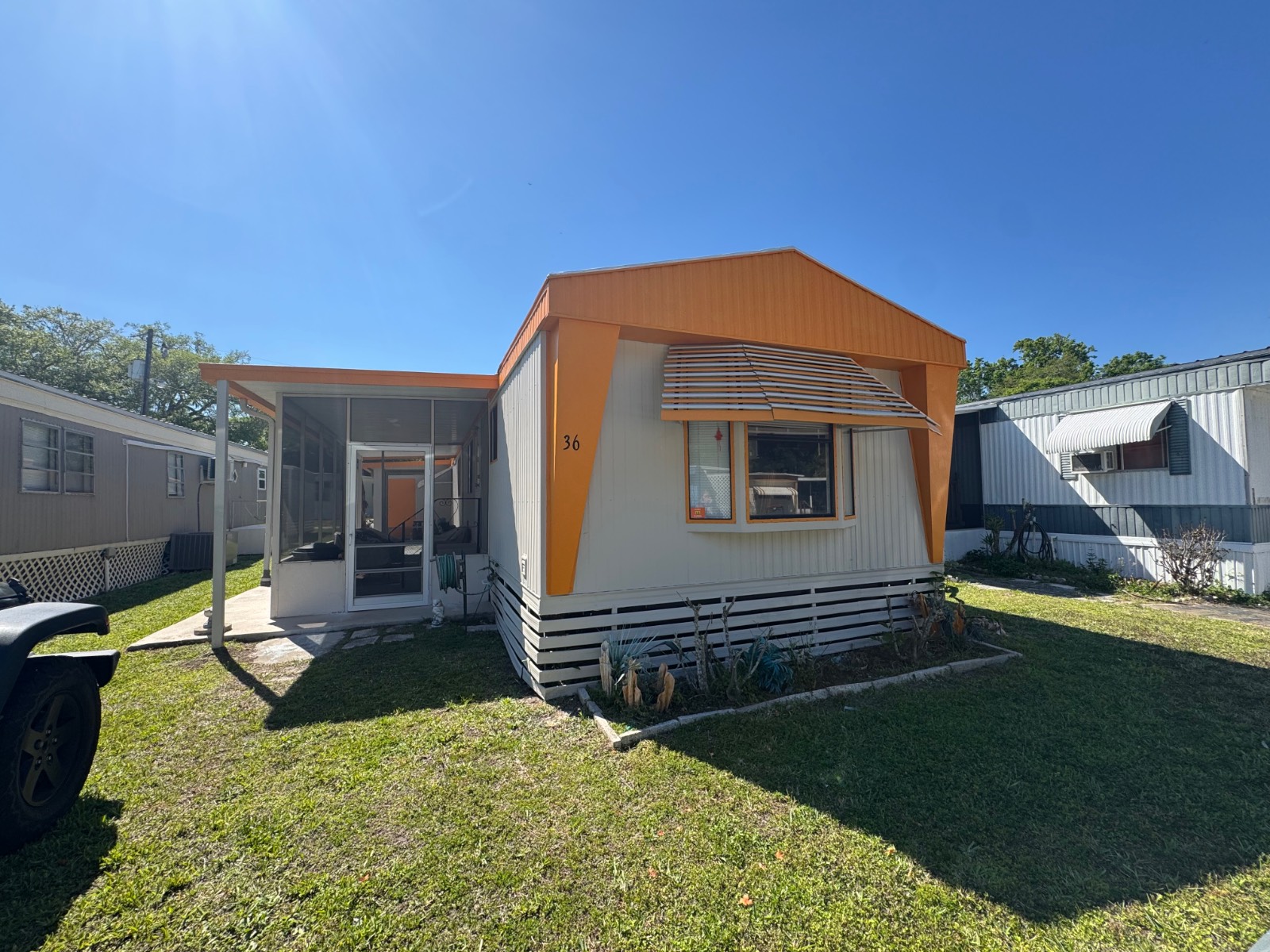 Titusville, FL