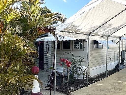 mobile home thumb