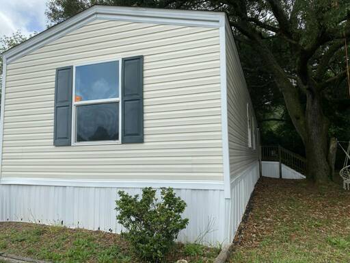 mobile home thumb