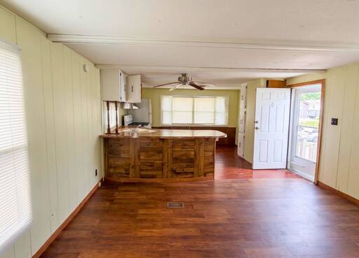 mobile home thumb