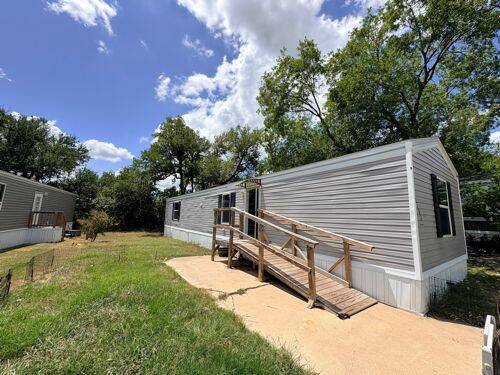 mobile home thumb