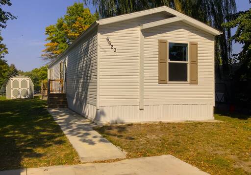 mobile home thumb