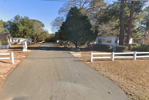 mobile home thumb