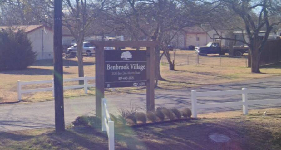 Benbrook Village | 5136 Ben Day Murrin Rd, Fort Worth, TX 76126 | MHBO.com