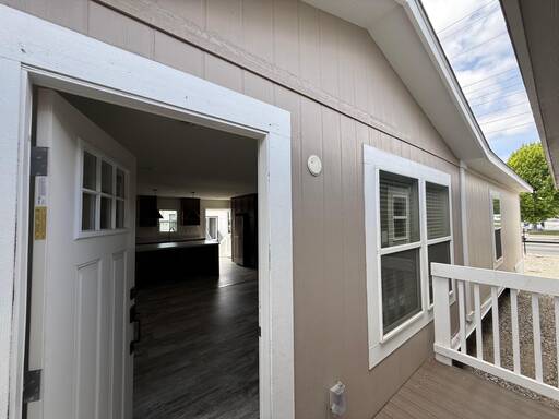 mobile home thumb