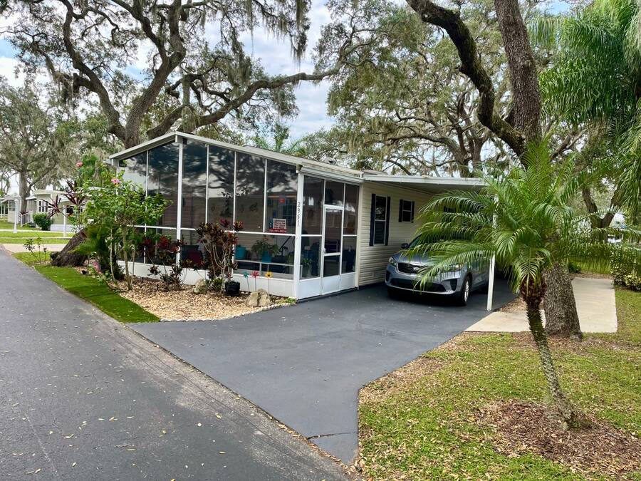 For Sale 2951 Bolin Lane, Sebring, FL 33870 Double Wide, 2 Bed, 2 Bath