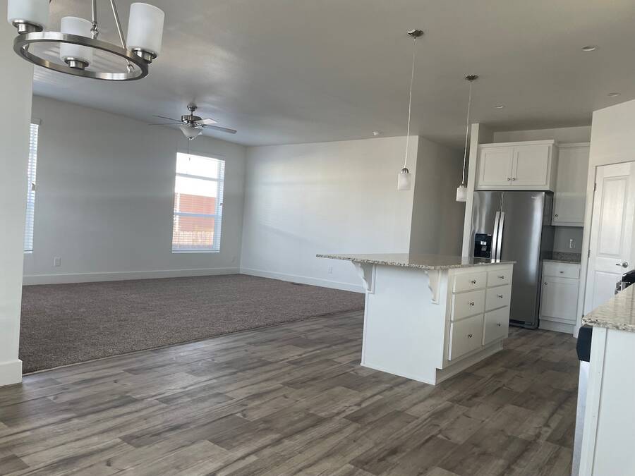 For Sale 100 S. Westwood St., Porterville, CA 93257 Double Wide