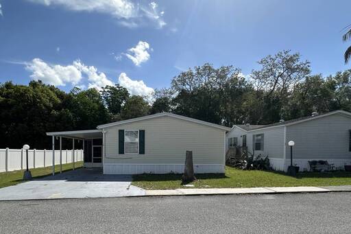 mobile home thumb