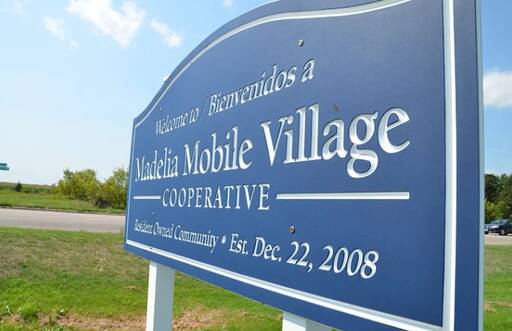 mobile home thumb