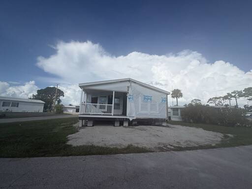 mobile home thumb
