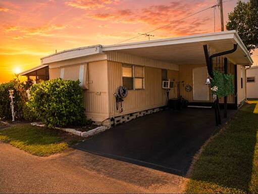 mobile home thumb