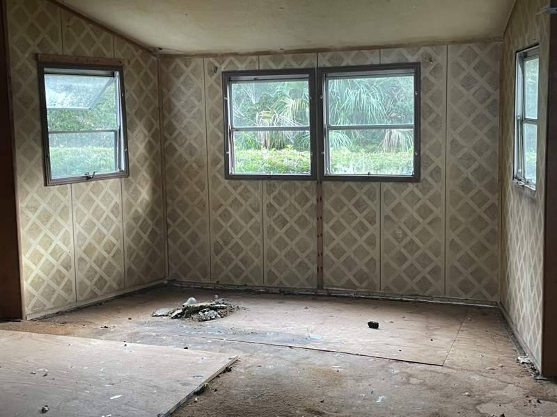 For Sale 1250 Lakeview Drive, Lot 49, Deland, FL 32720 Single Wide