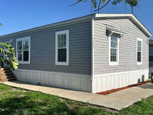 mobile home thumb