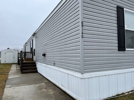 mobile home thumb