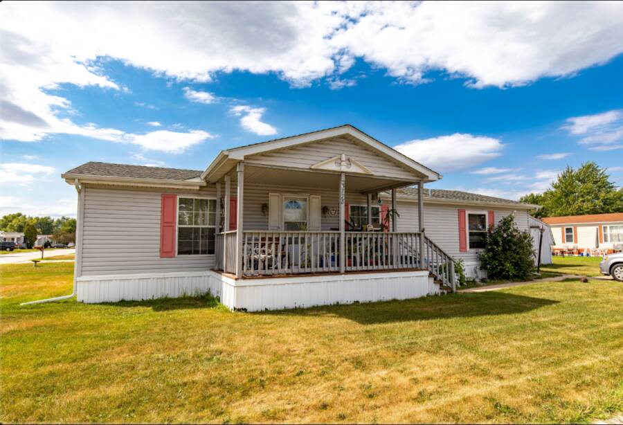 Ingram Manor 3801 County Line Road, Portage, IN 46368