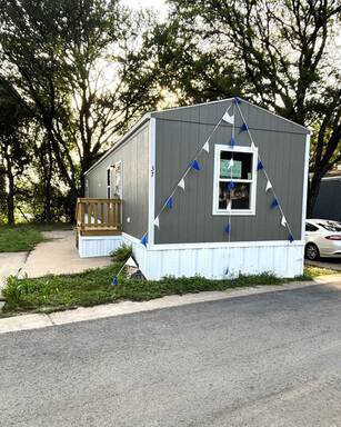 mobile home thumb