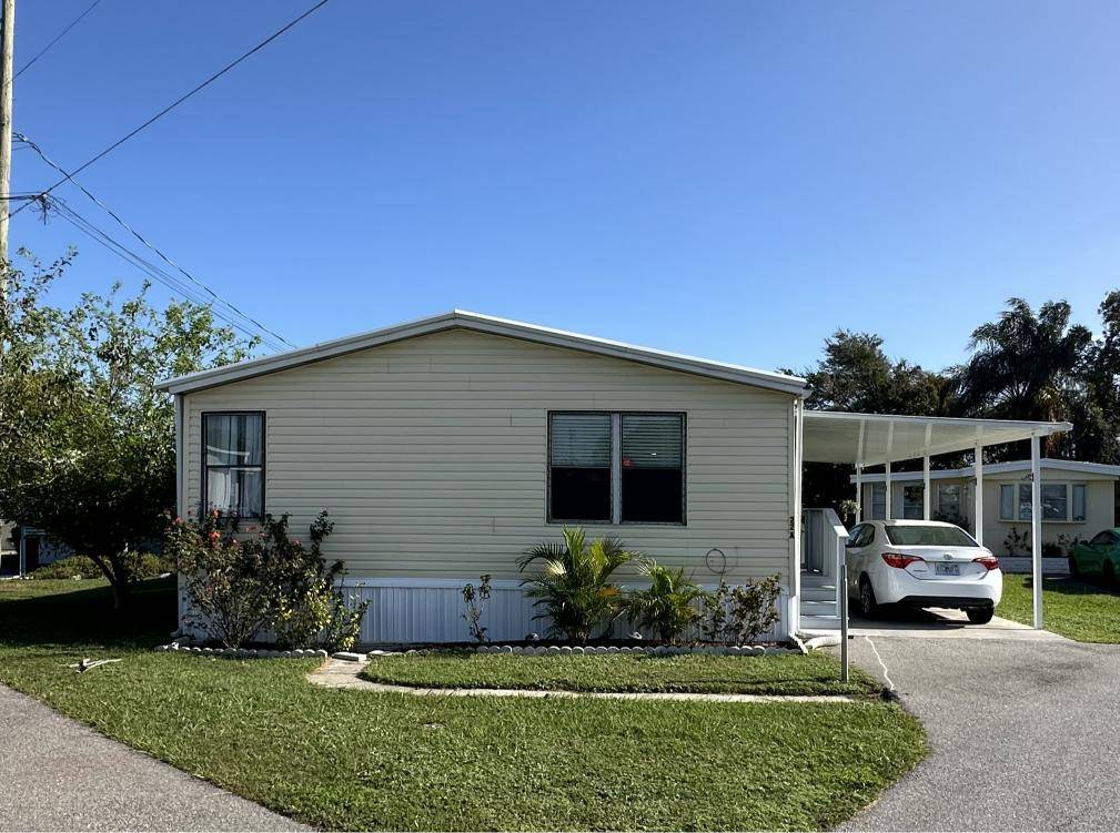 Tavares, FL