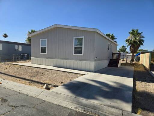 mobile home thumb
