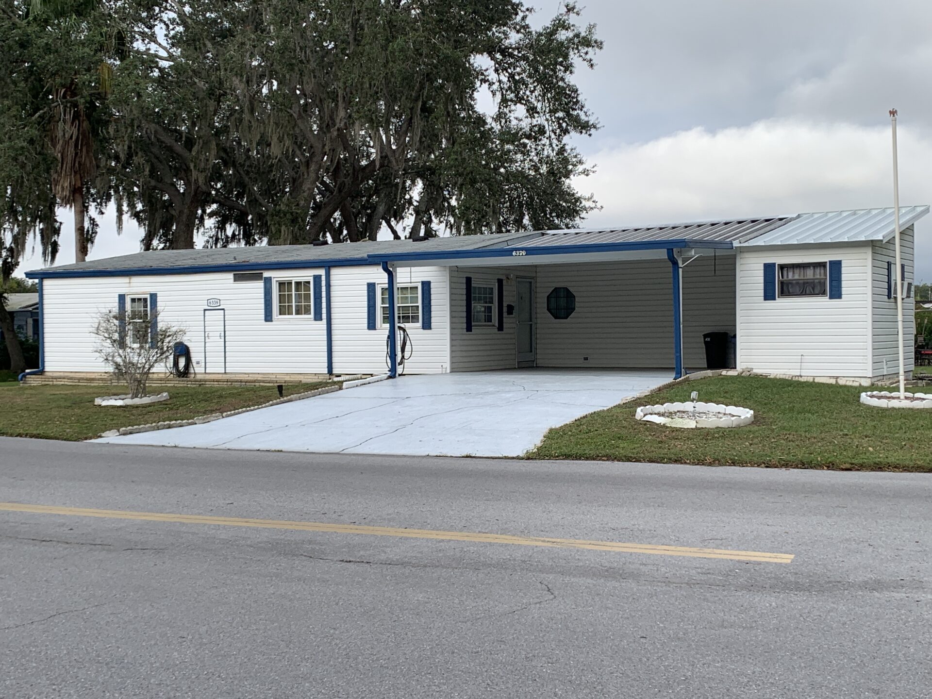 Zephyrhills, FL
