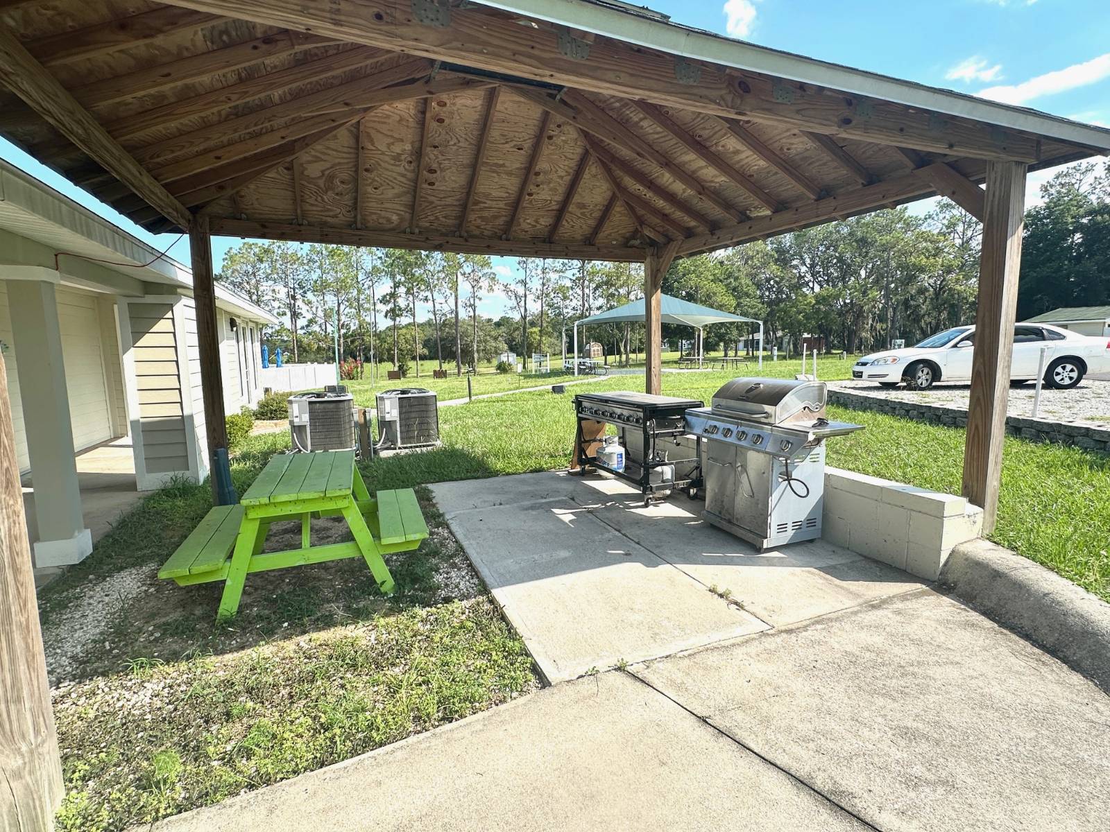 Leesburg, FL