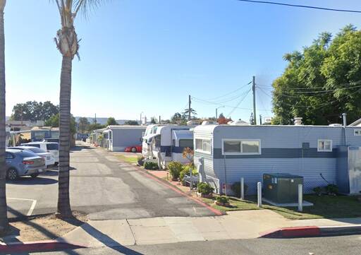mobile home thumb