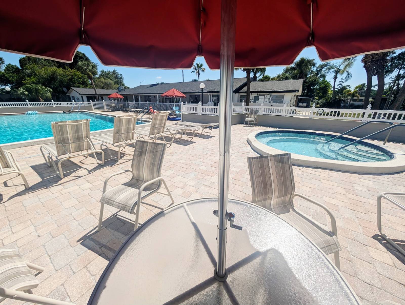 Largo, FL