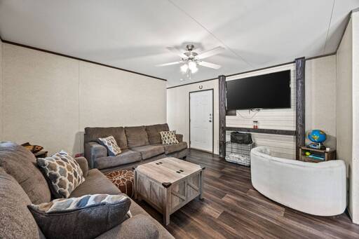 mobile home thumb