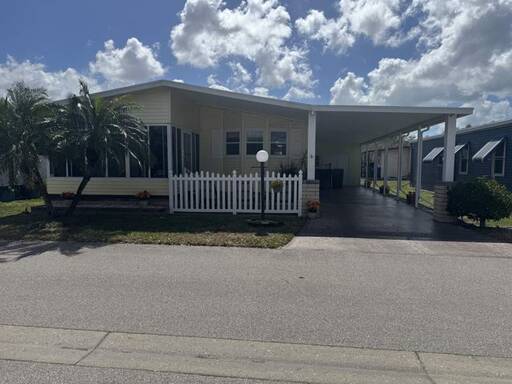 mobile home thumb